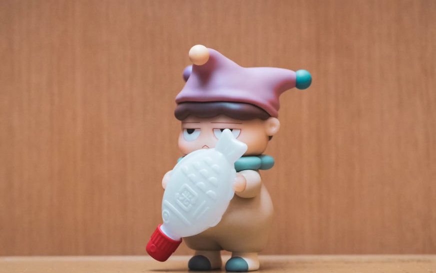 POH FISH LAMP BY TOY ART GALLERY x HELIOGRAF
