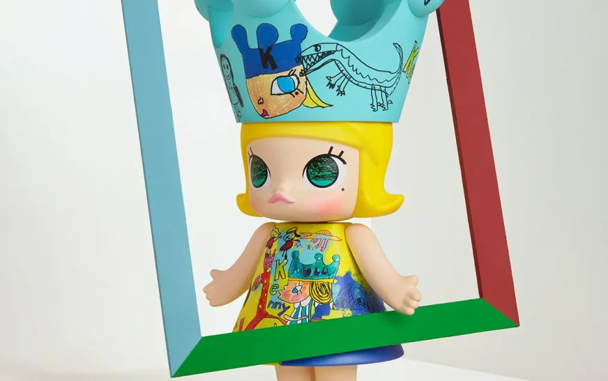 POP MART Unveils MEGA Royal Molly 400% & 1000% “Childishness” Edition