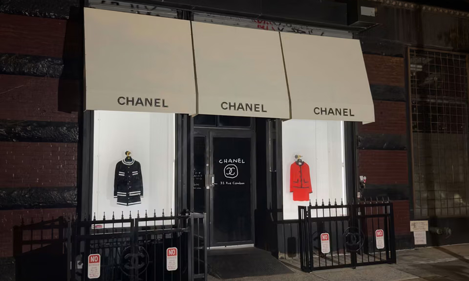 G-Dragon and Hiroshi Fujiwara Spotted Visiting: The “CHANEL Boutique” That Is Not An Official Brand Store