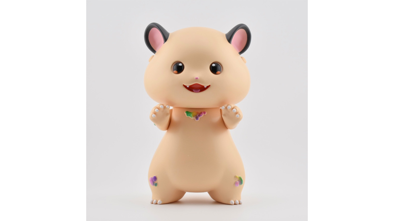 A Reverse-Growing IP Universe: Kenji Yoshida’s “Hamura & Hamuo” Moves from Sofubi to Picture Book